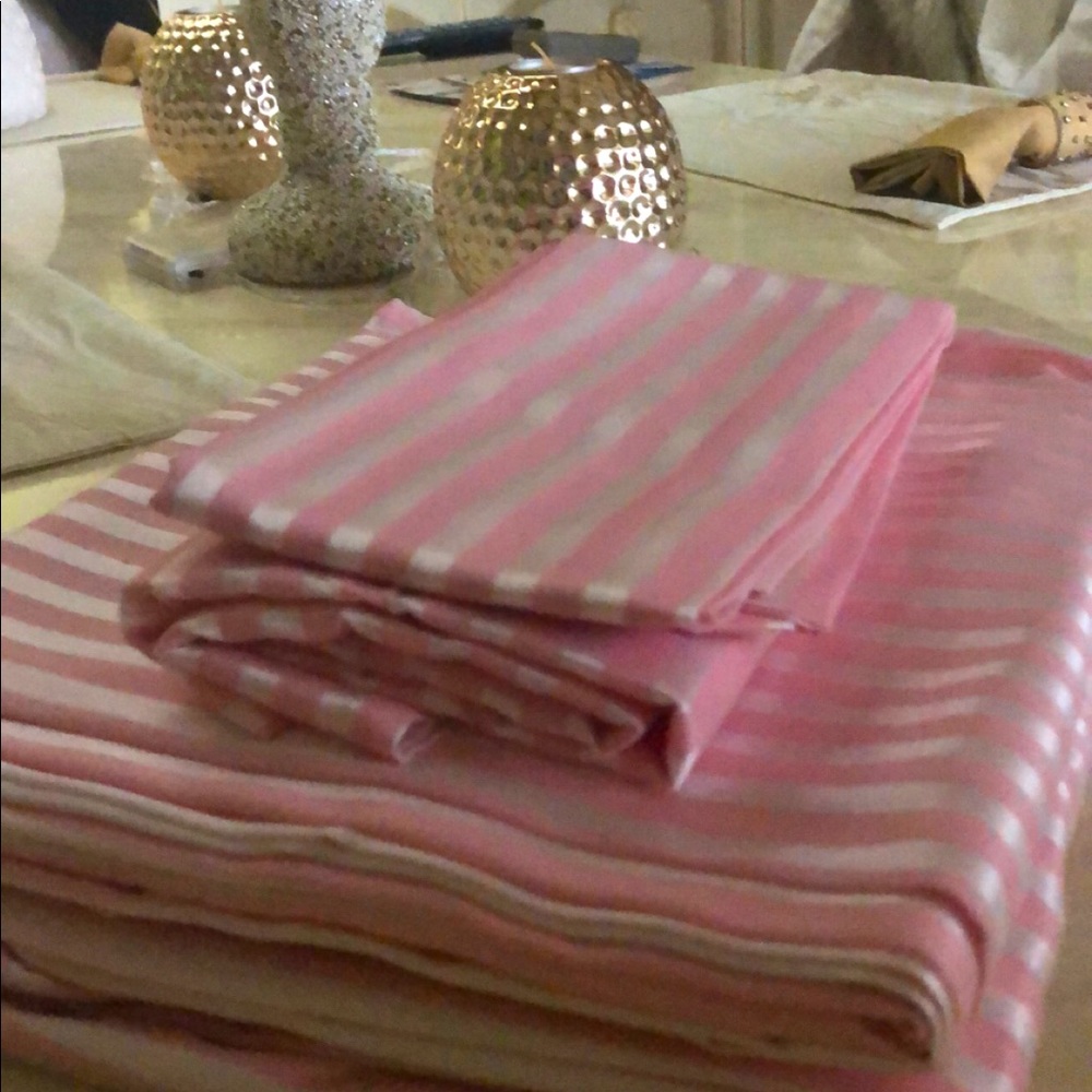 Victoria’s Secret Satin Sheet set